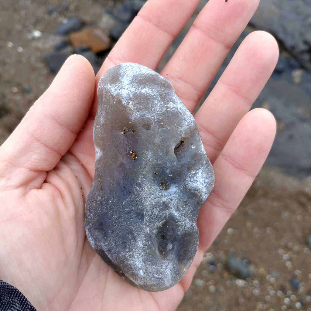 Discover the Magic: How to Find Oregon Beach Agates