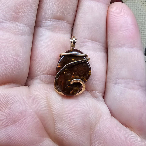 Bubbily Mexican Fire Agate Pendant in 14kt Yellow Gold Filled