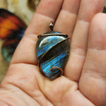 Blue Striped Labradorite Pendant Necklace in Copper