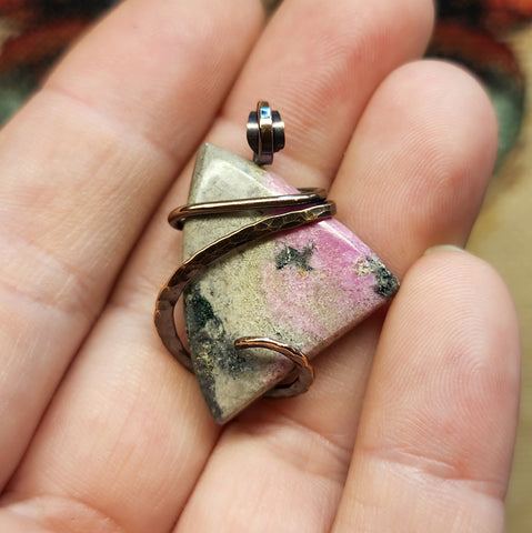 Triangle Cobaltoan Calcite Azurite Hematite Pendant in Copper