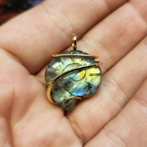 Carved Rainbow Labradorite Ammonite Shell Pendant in 14kt Yellow Gold Fill