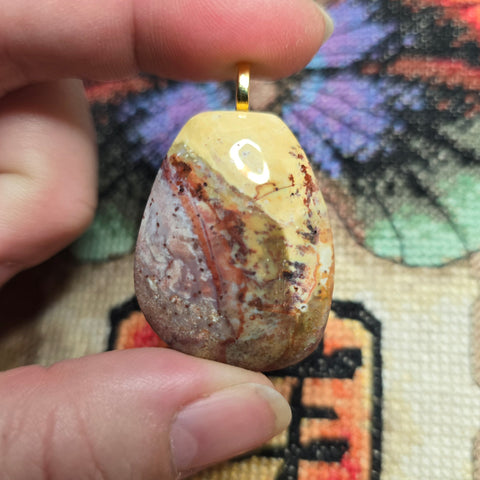 Willow Creek Style Jasper Pendant – Hand-Cut Scenic Stone Necklace