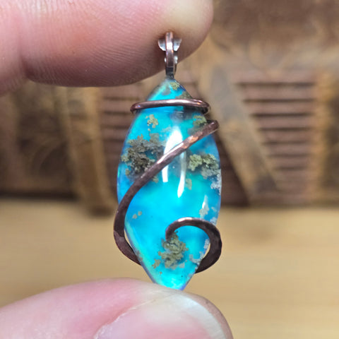 Moss Agate Aurora Lagoon Pendant – Copper Ocean Talisman