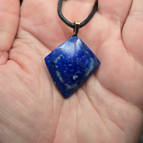 Blue Lapis Lazuli Kite Pendant – Hand Cut Stone
