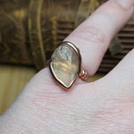 Raw Oregon Sunstone Crystal Ring Sz 7.5 in Hammered Copper