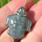 Driftglow – Labradorite Sea Turtle Pendant in Sterling Silver