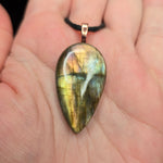 Labradorite Pendant – Iridescent Flash Stone Necklace