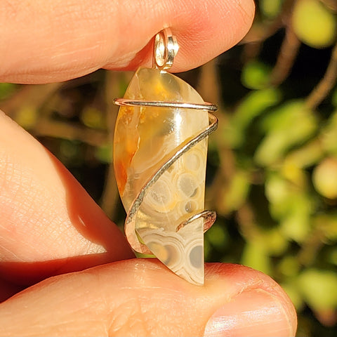 Golden Tube Agate Pendant – Plume Carnelian with Tube Pattern in Sterling Silver