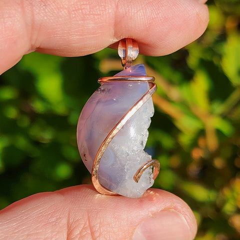 Violet Geode Pendant – Quartz Crystal Bloom in 14kt Rose Gold Fill