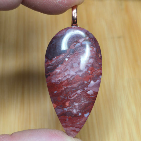 Moss Agate Pendant – Crimson Current with Cloud Veins Rose Gold Tone