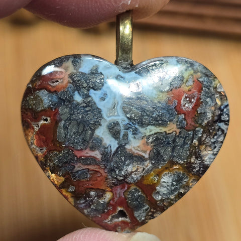 Marcasite Agate Pendant – Iron Bloom in Red + Sky Antique Brass Tone