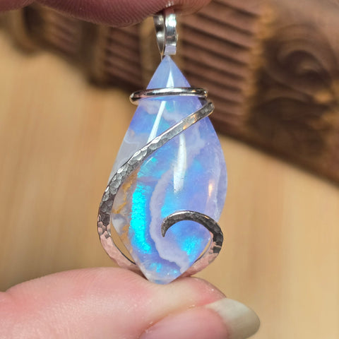 White Plume Agate Pendant – Sterling Silver + Rainbow Aurora Opal