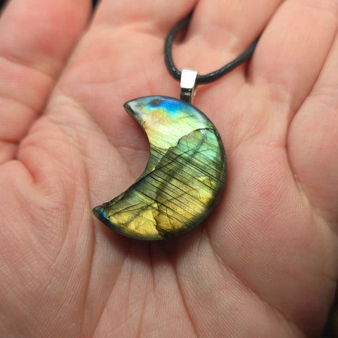 Rainbow Flash Labradorite Crescent Pendant – Moon Phase Necklace