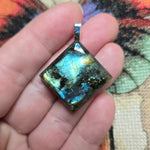 Labradorite Flash Pendant – Blue and Gold Diamond-Cut Stone