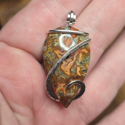 Marcasite Agate Pendant – Fire Vein with Crystal Cave in Sterling Silver