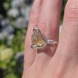 Oregon Sunstone Ring sz 8.5 Sterling Silver – Pink Center with Light Schiller