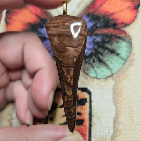 Biggs Picture Jasper Pendant – Hand-Cut Tapered Stone Dagger
