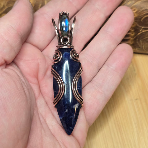 Blue Sodalite Labradorite Pendant – Copper Flow + Night Sky Flame