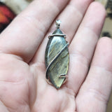 Flashy Labradorite Pendant Necklace in Sterling Silver